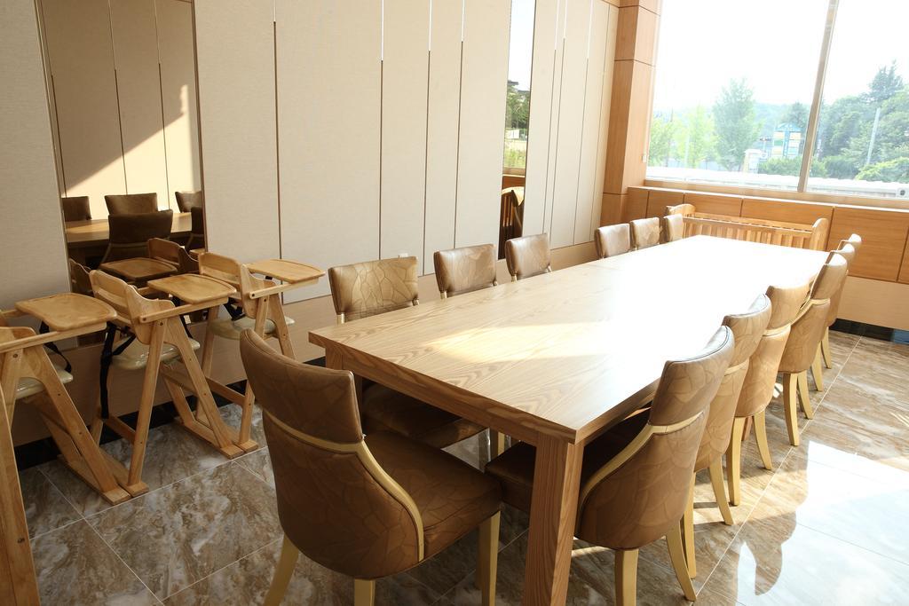 Arisu Gyeongju Hotel Exterior photo