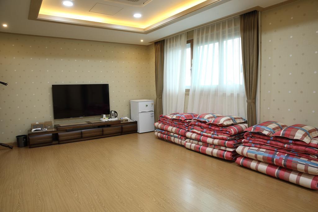 Arisu Gyeongju Hotel Room photo