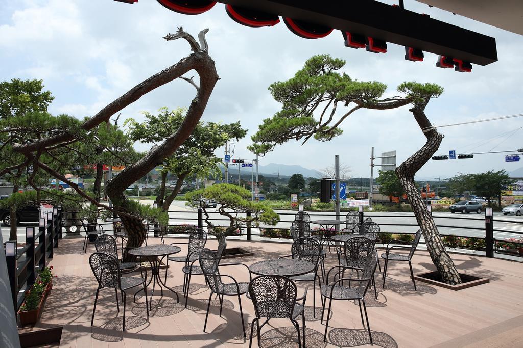 Arisu Gyeongju Hotel Exterior photo